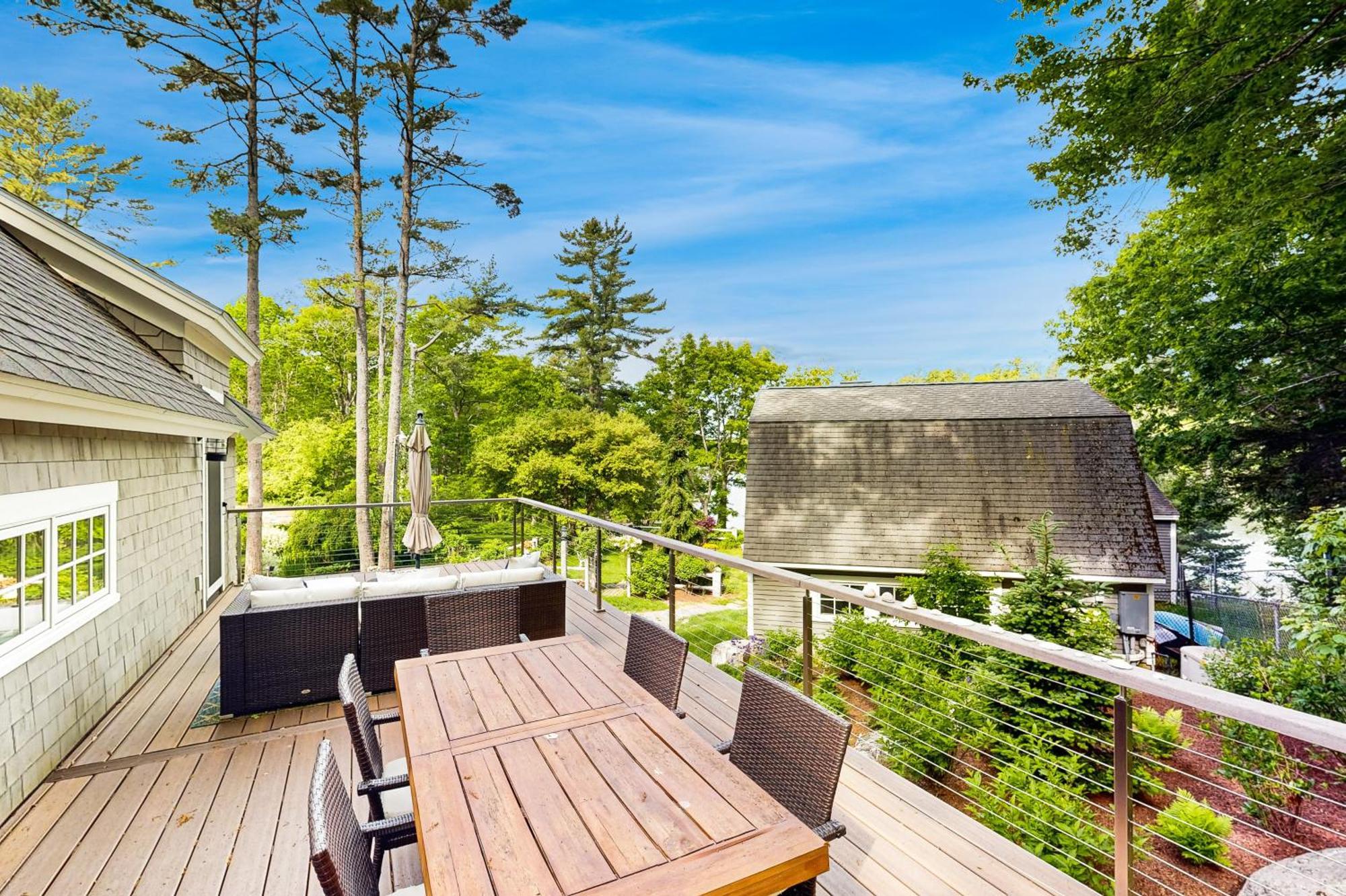 Coveside Carriage House * Boothbay Harbor